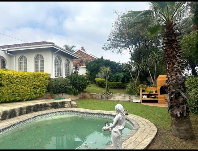 4 BEDROOM HOUSE FOR SALE IN BASSONIA